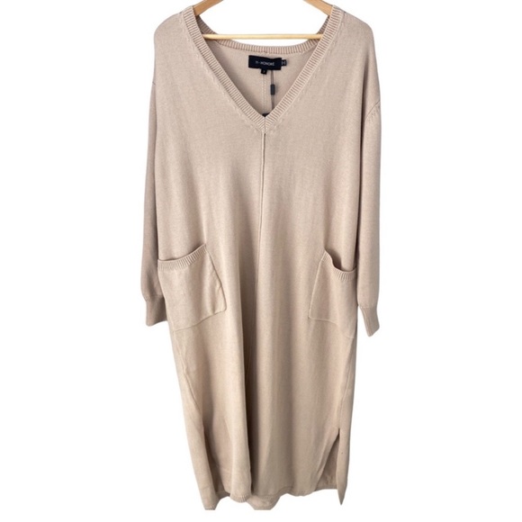 11 Honore | Sweater Dress - Picture 3 of 6